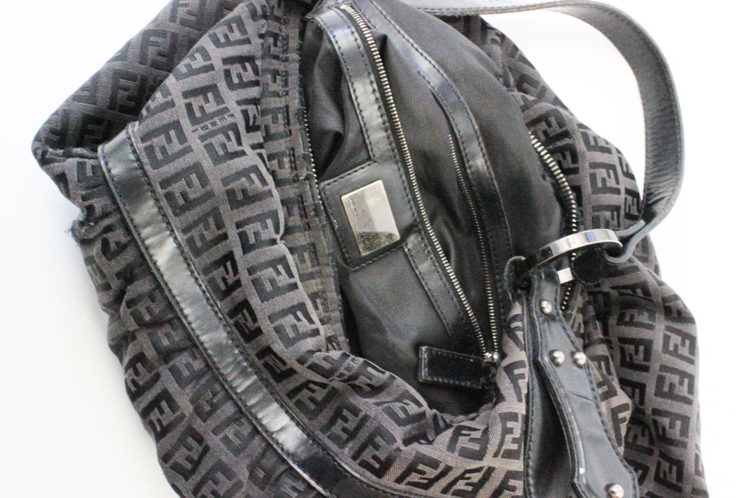 VINTAGE, FENDI, ZUCCA SHOULDER BAG