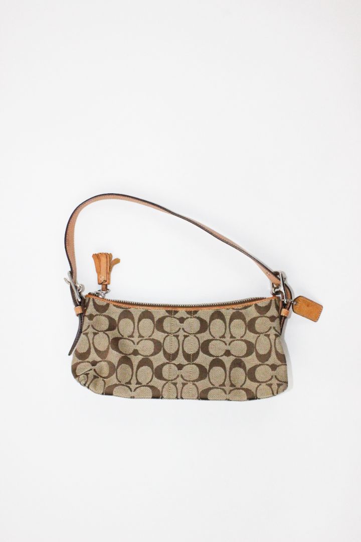VINTAGE — 2005 Coach Baguette