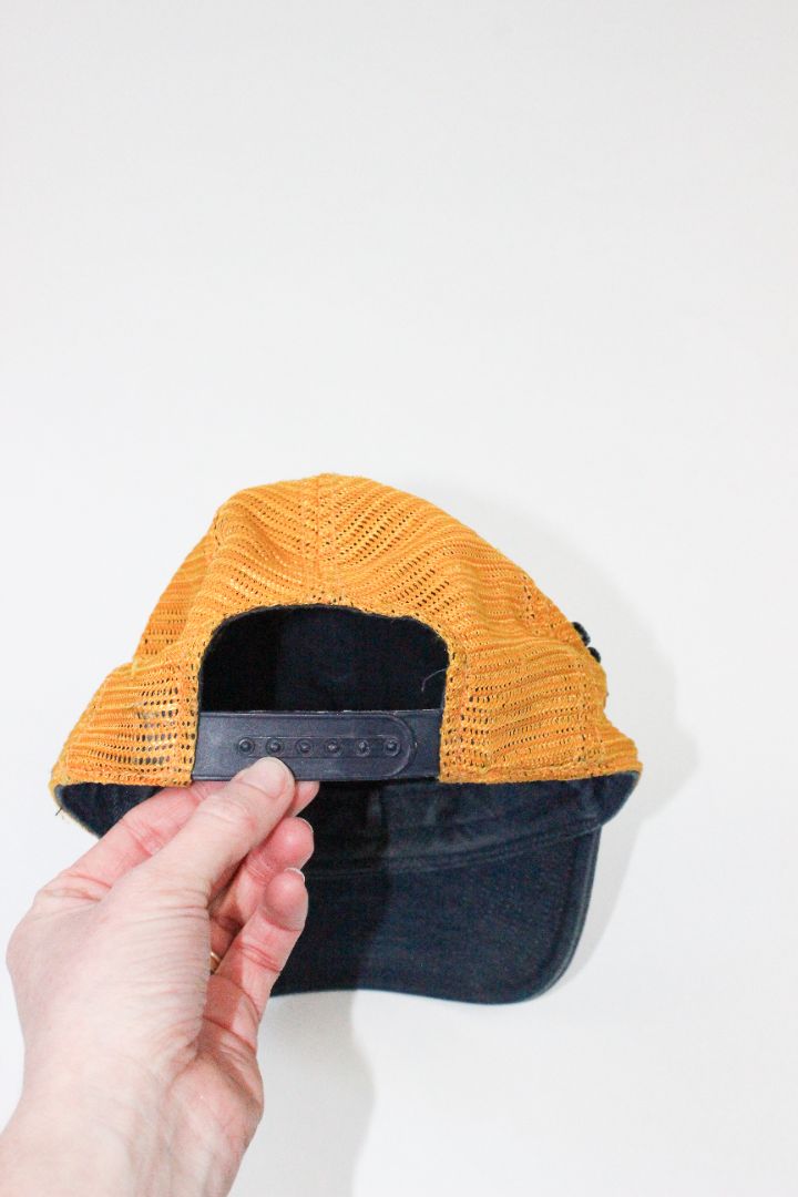 VINTAGE – Von Dutch Trucker Cap