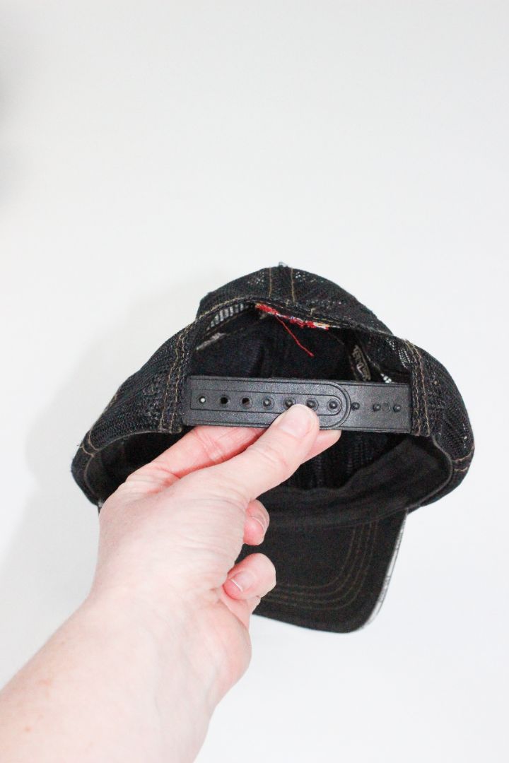 VINTAGE – Von Dutch Trucker Cap