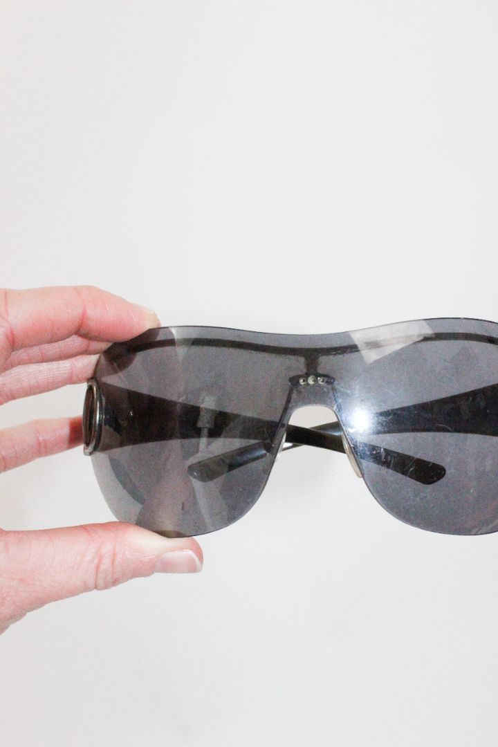 Y2K, SUNNIES, GUCCI