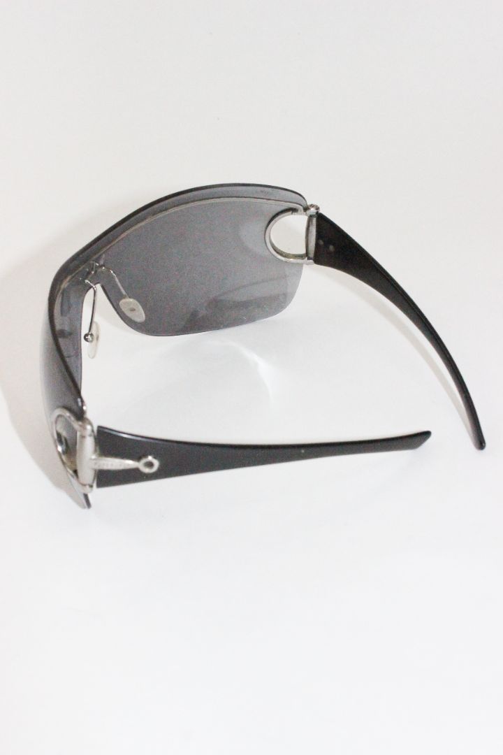 Y2K, SUNNIES, GUCCI
