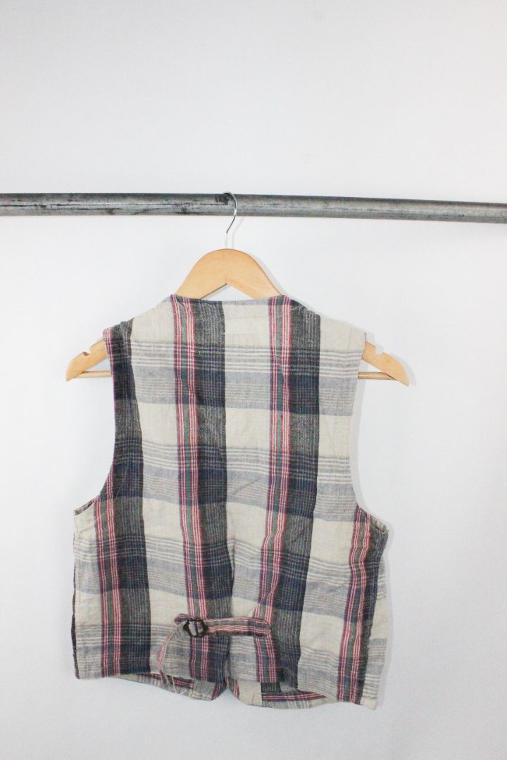 VEST, HANNAH, L