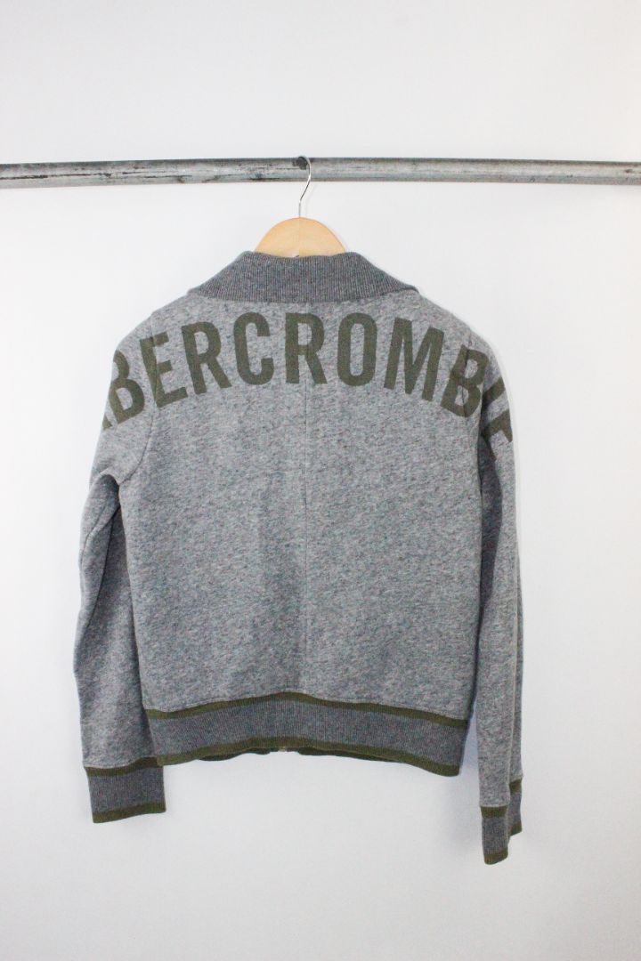 JUMPER, ABERCROMBIE AND FITCH, S