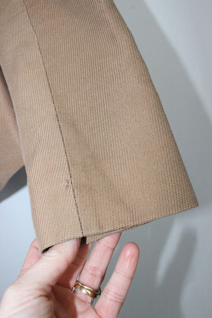 BLAZER, CAMILLA AND MARC, 8