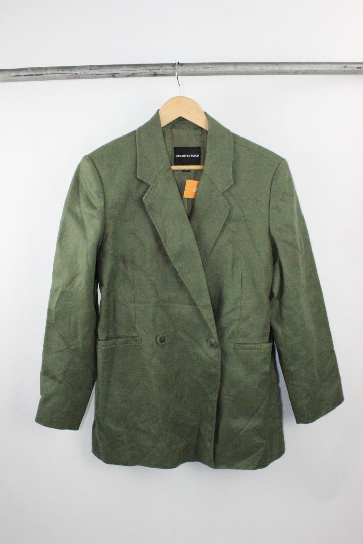 BLAZER, COUNTRY ROAD, 12