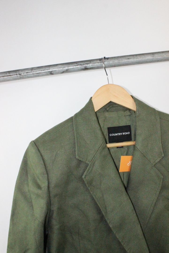 BLAZER, COUNTRY ROAD, 12