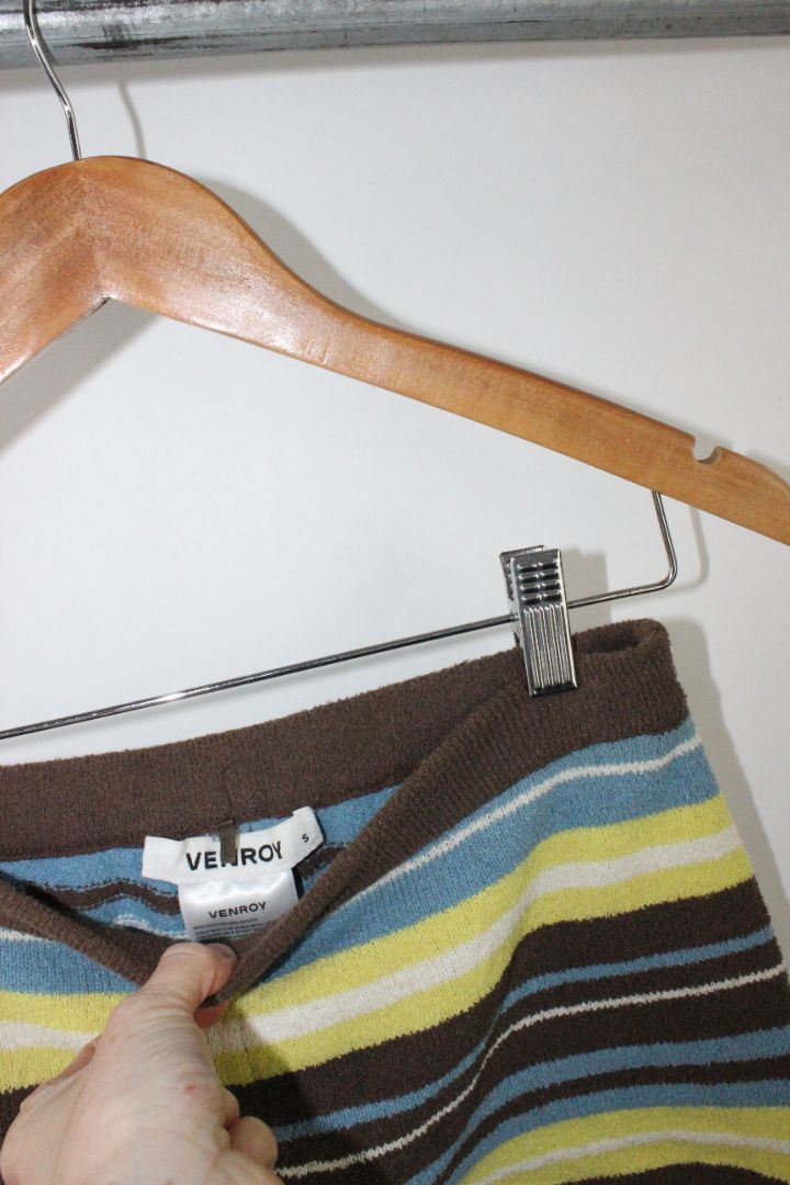 SHORTS, VENROY, S