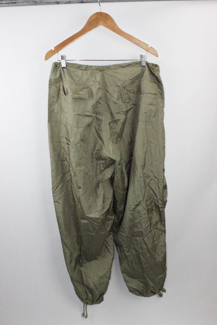 PANTS, MOTEL, L