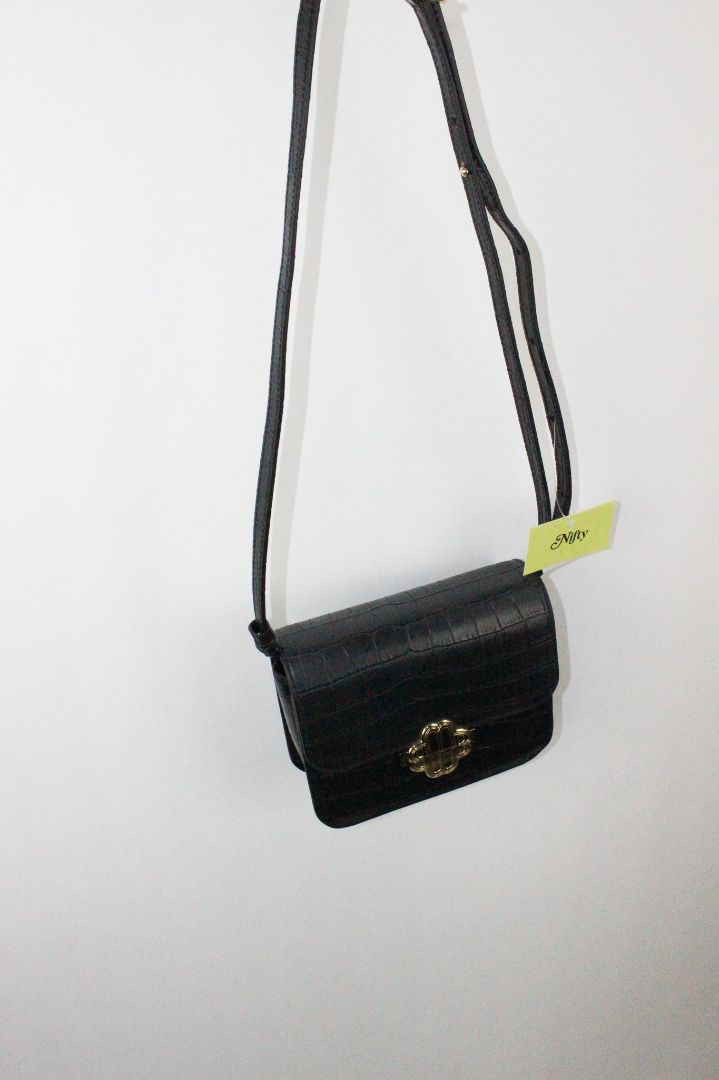 BAG, MAJE