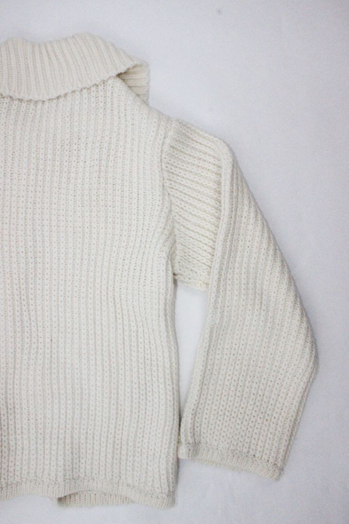CARDIGAN, ESC., M