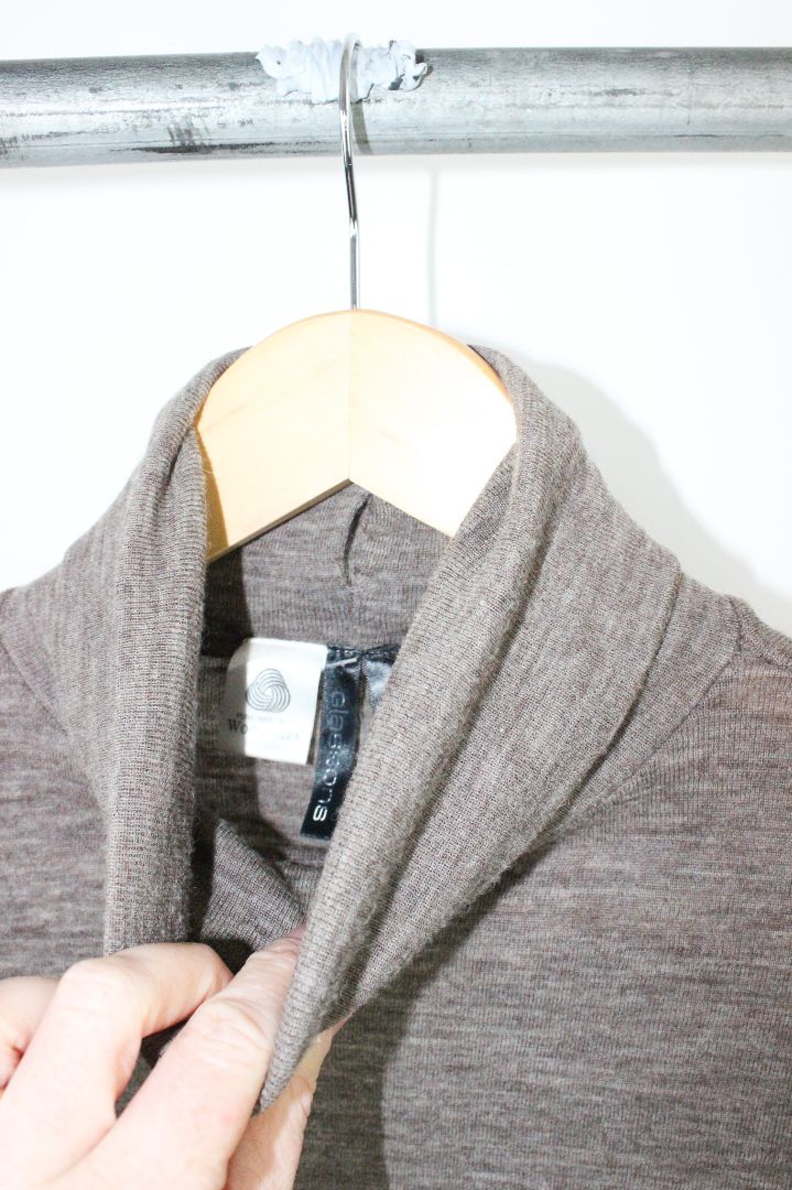 TURTLENECK, GLASSONS, 8