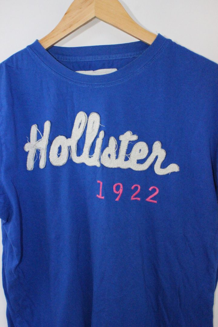 Y2K, SS TEE, HOLLISTER, M