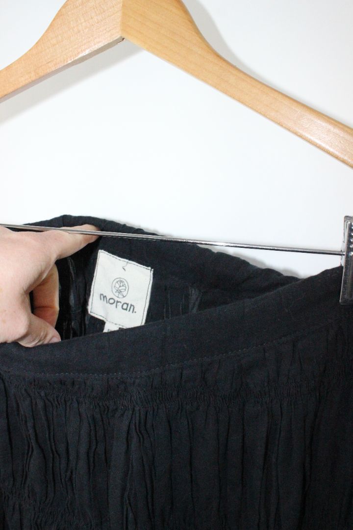 PANTS, MORAN, S