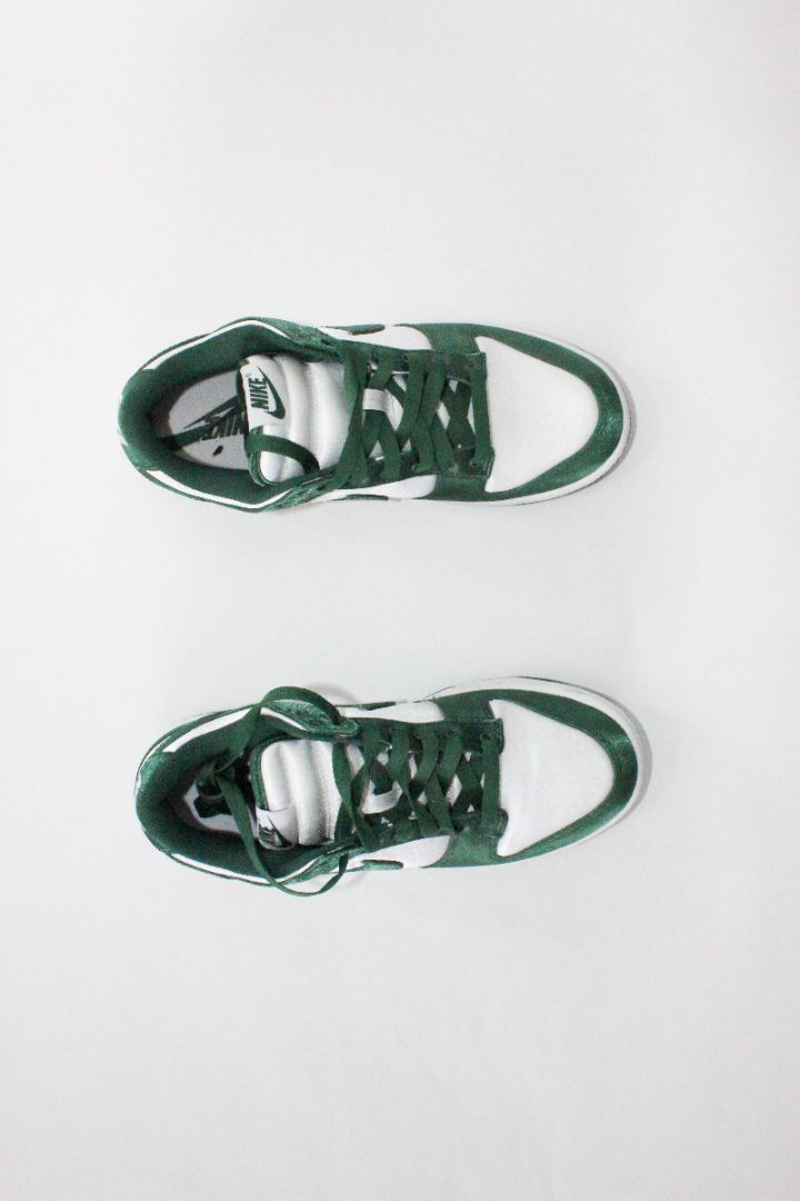 SHOES, NIKE DUNKS, 39