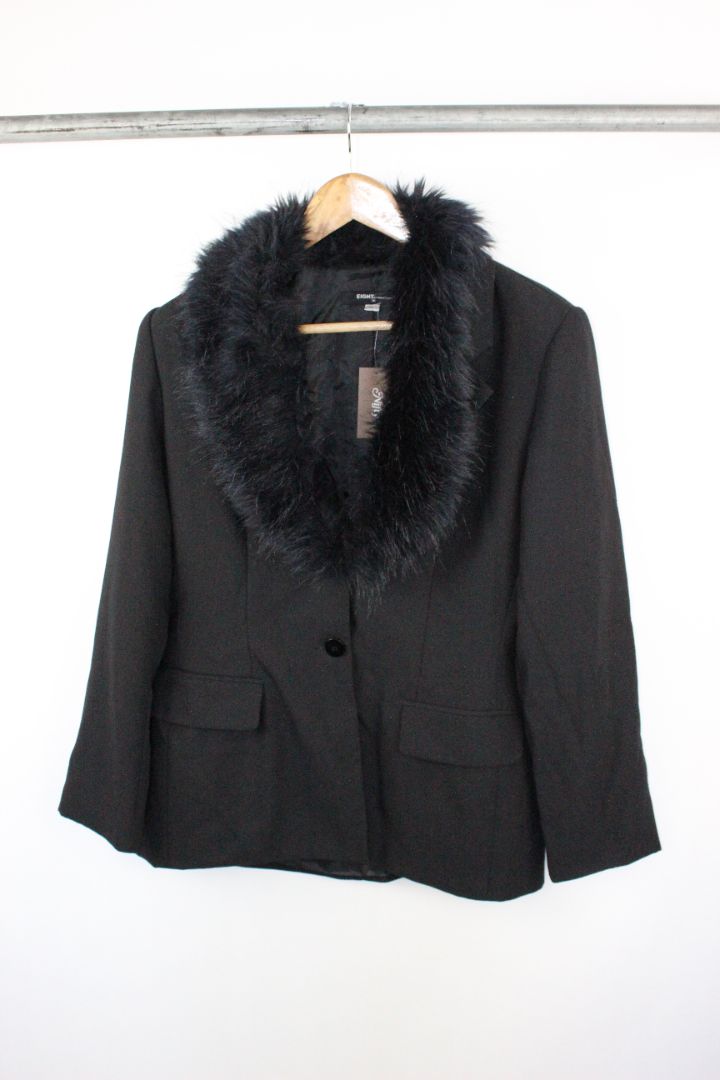 Y2K, JACKET, TABLE EIGHT, 16