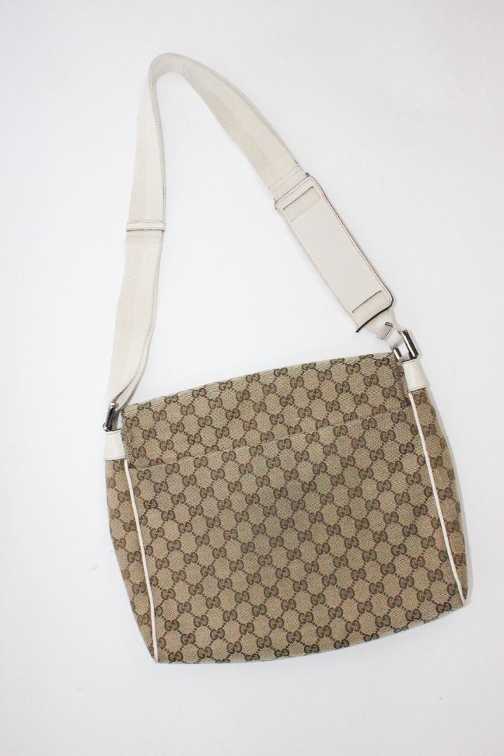 MESSENGER BAG, GUCCI