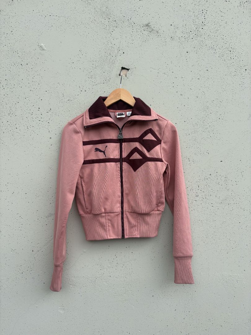 Y2K, JUMPER, PUMA, S