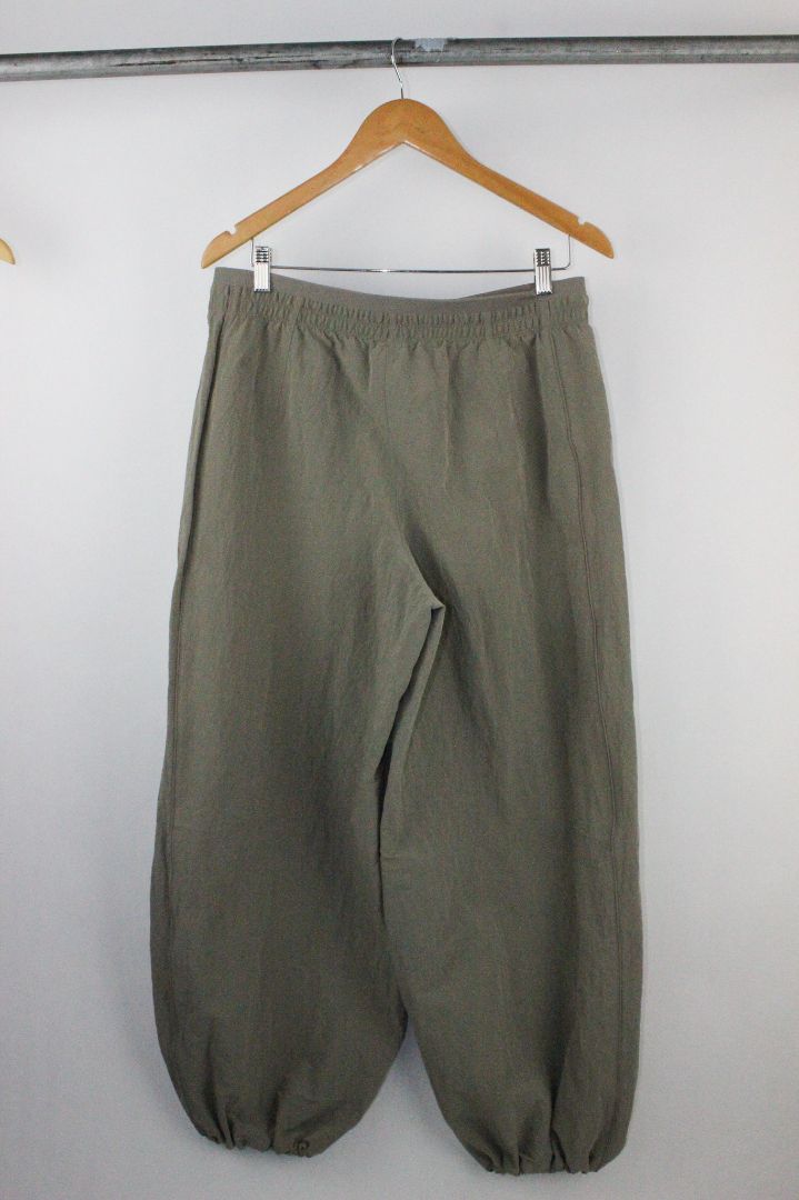 PANTS, LULULEMON, L