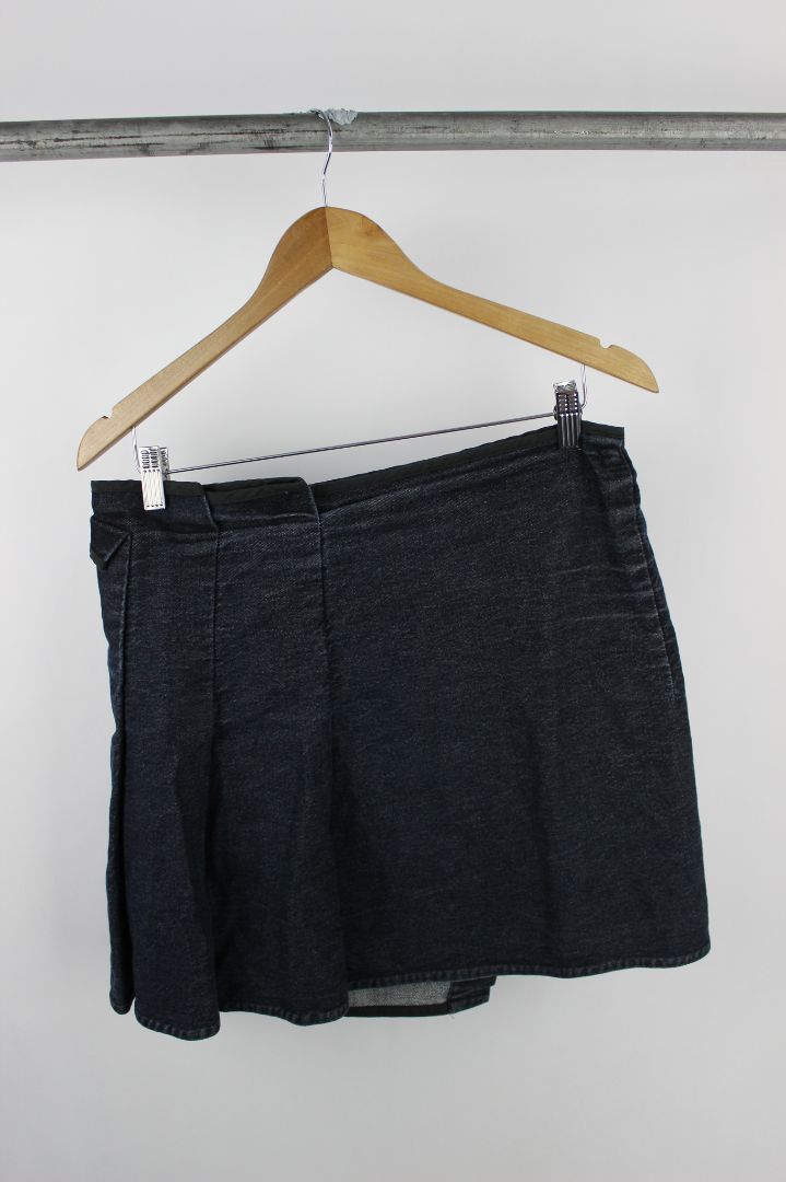 MINI SKIRT, NOM D, 14