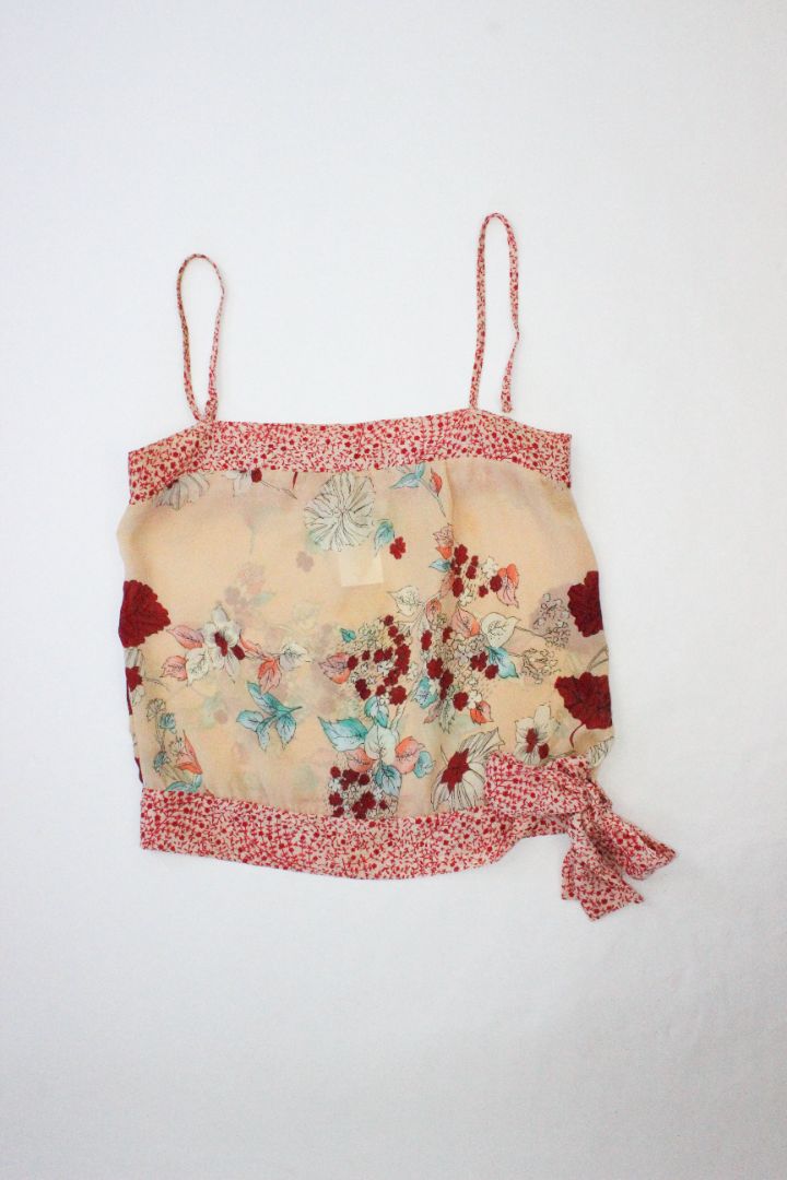 Y2K, CAMI, DOTTI, 12