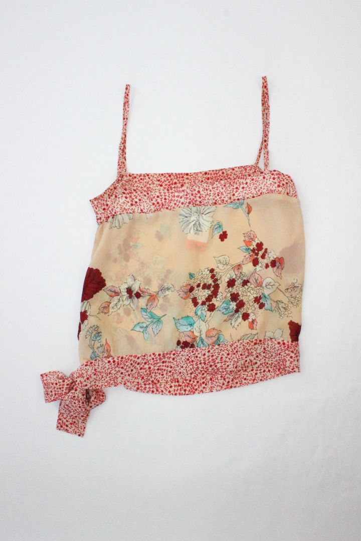 Y2K, CAMI, DOTTI, 12