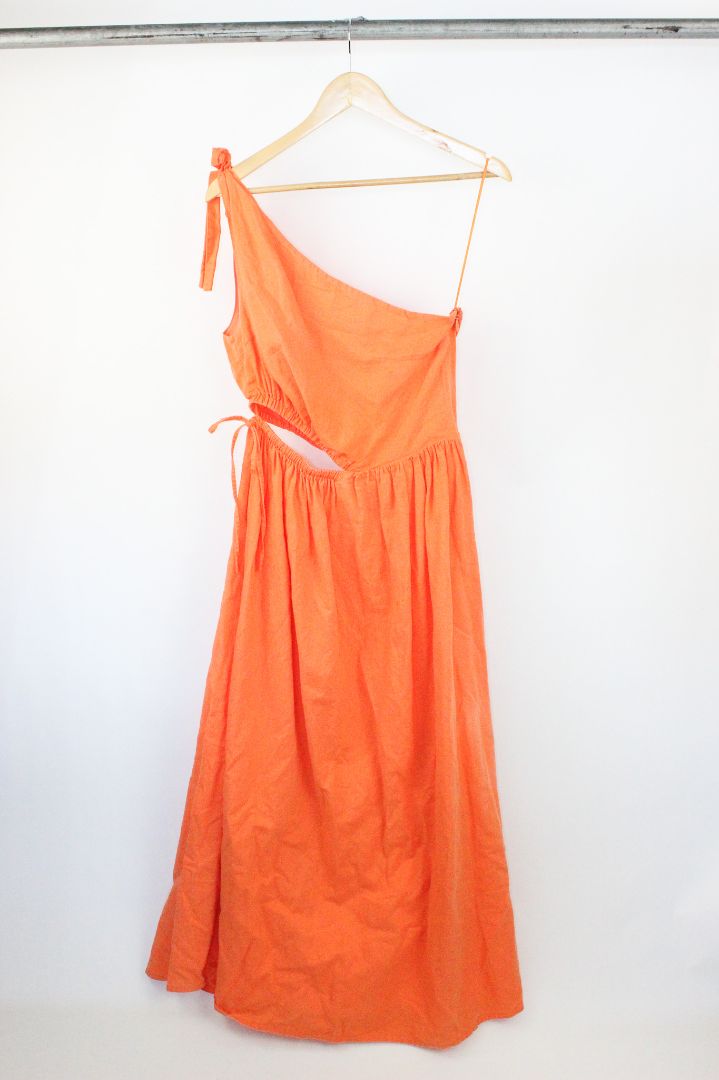 MAXI DRESS, BY NICOLA, 12