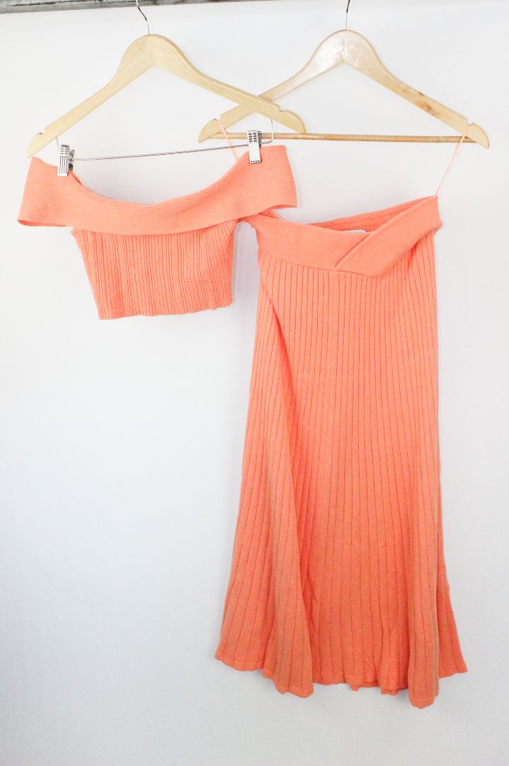 SET, ANNA QUAN, 8