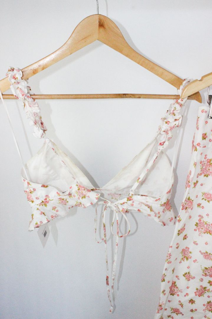 SET, HANSEN & GRETEL, M