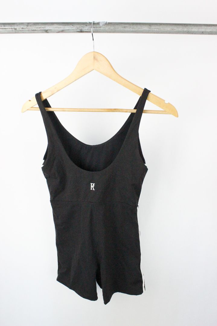 PLAYSUIT, PINKY & KAMAL, S