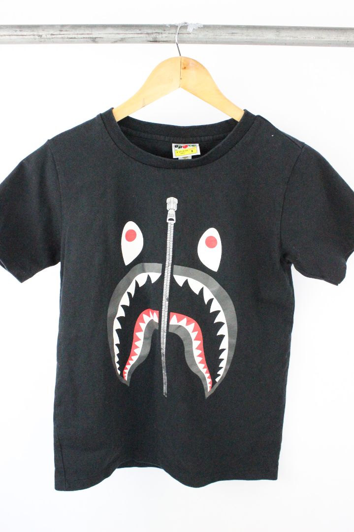 SS TEE, BAPE, S