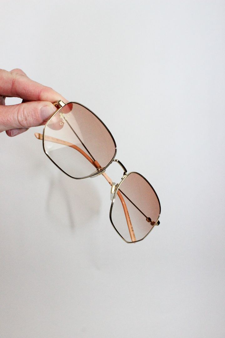 SUNNIES, GUCCI