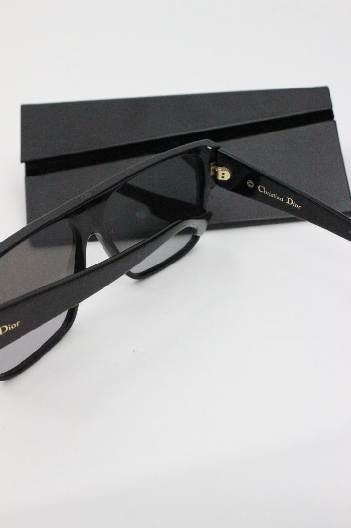 SUNNIES, DIOR
