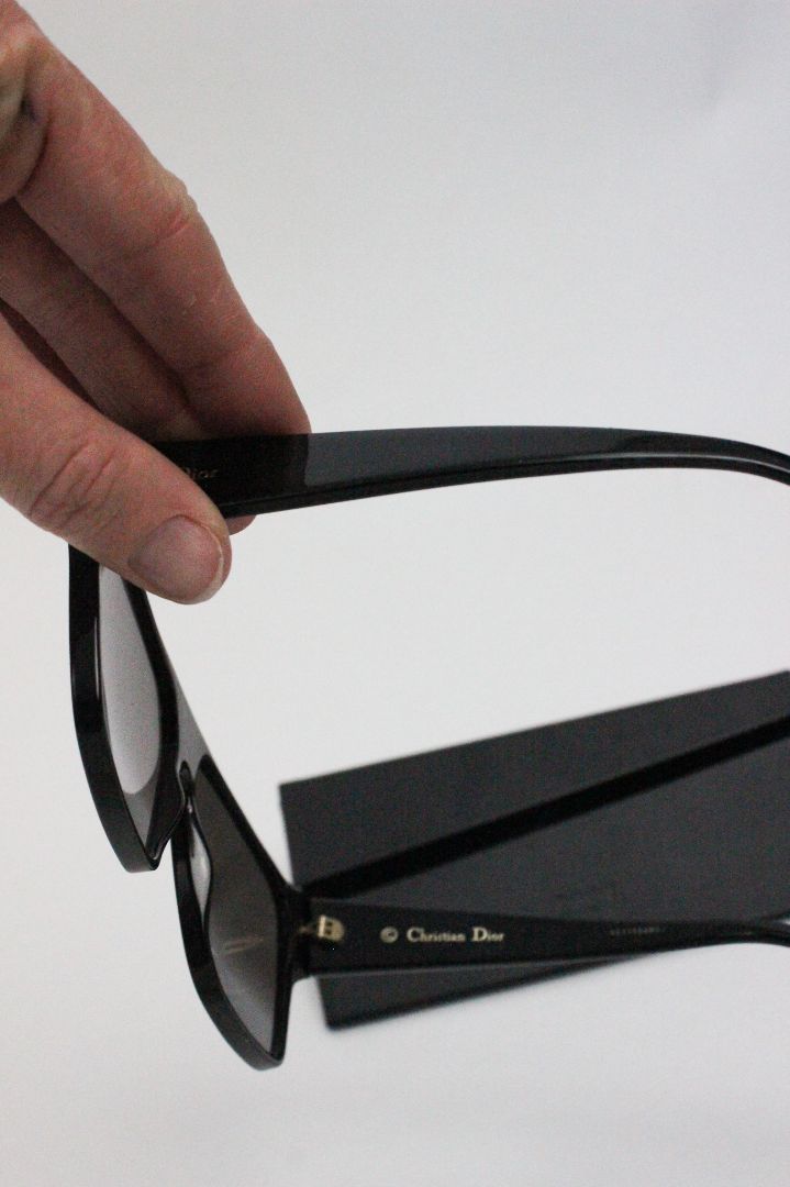 SUNNIES, DIOR