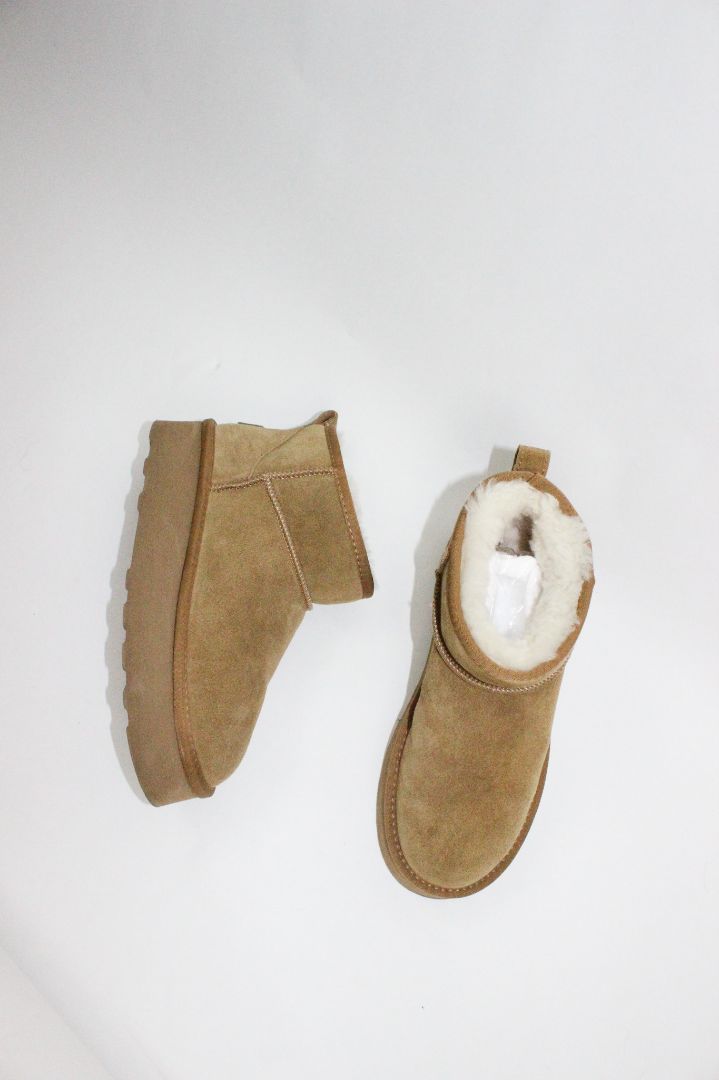 SHOES, UGG, 40