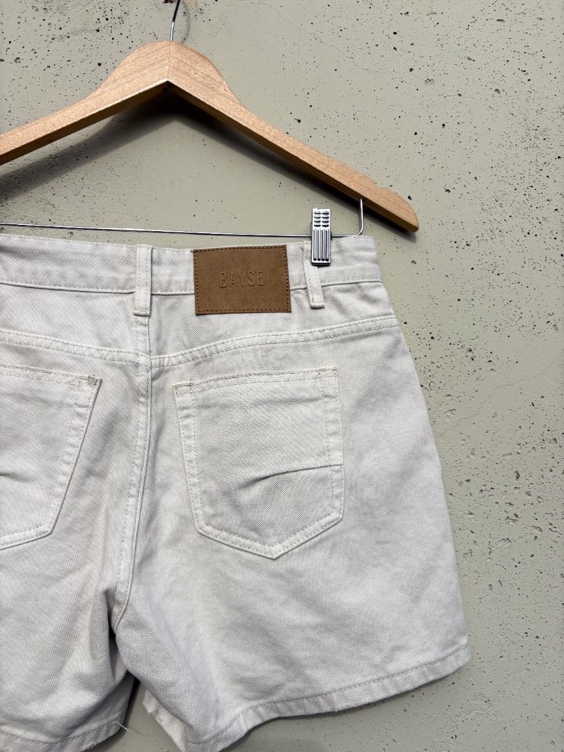 SHORTS, BAYSE, 8
