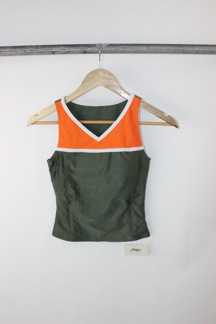Y2K, SINGLET, ELLESSE, M