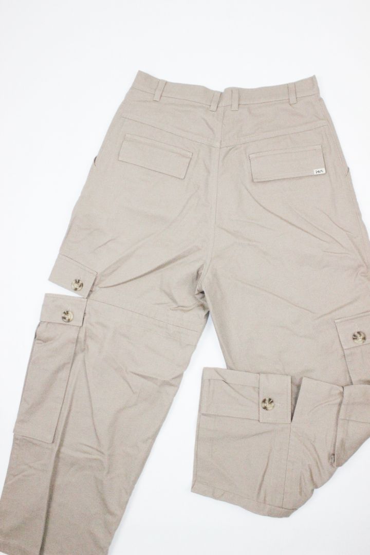 PANTS, PAM, M