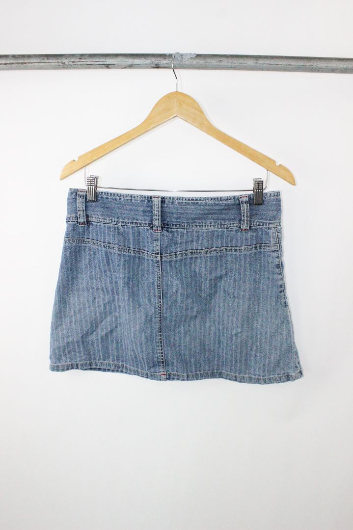 Y2K, MINI SKIRT, GLASSONS, 10
