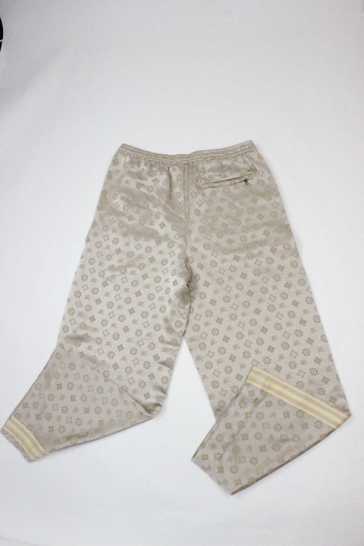 SOMETHING VERY SPECIAL, XL