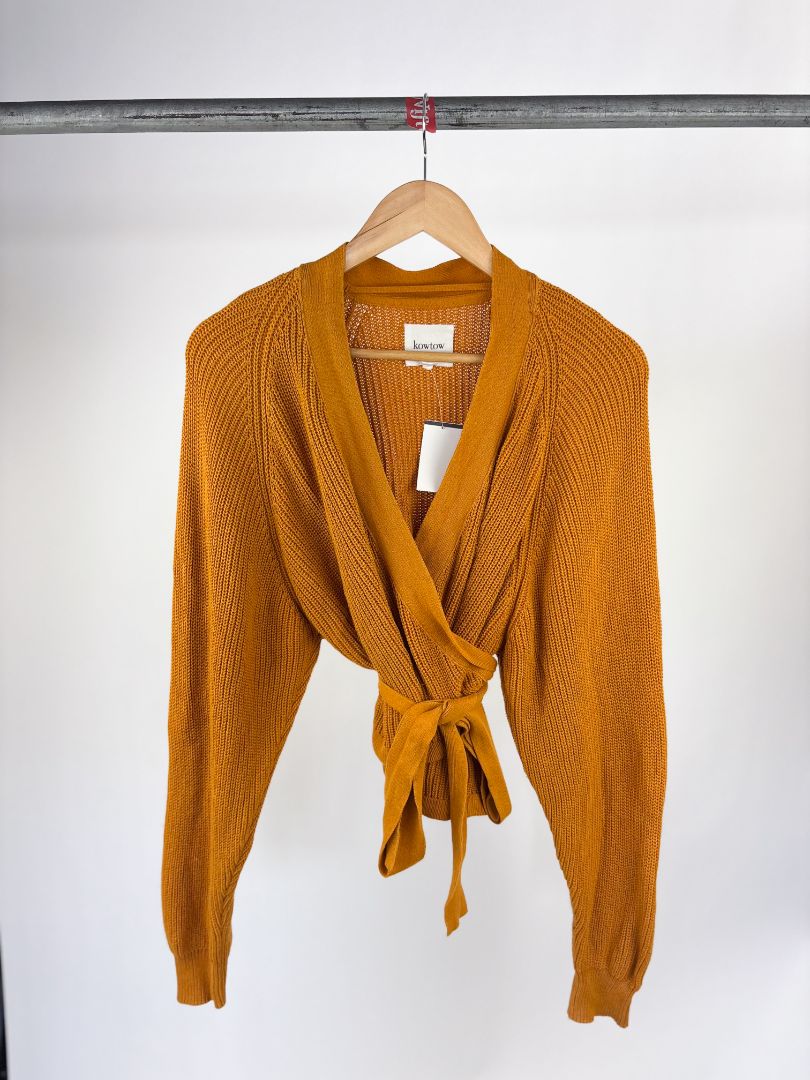 CARDIGAN, KOWTOW, S