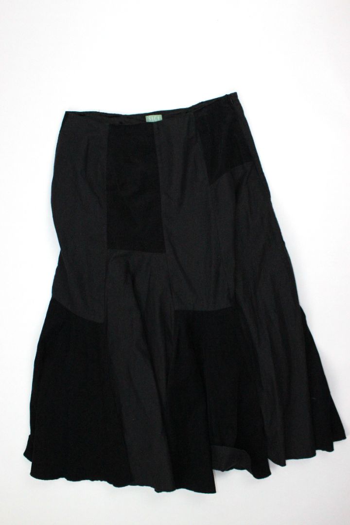 VINTAGE — Saga Maxi Skirt, 16