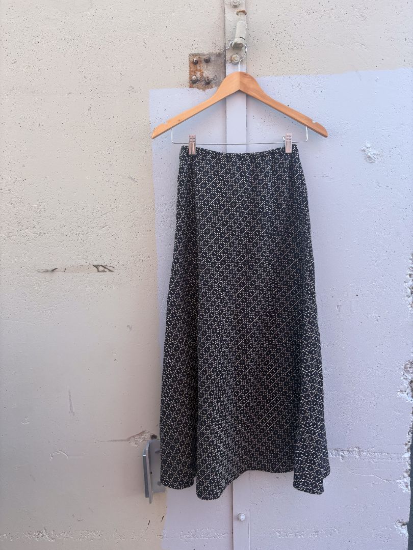 MAXI SKIRT, DOMNIQUE HEALY, 8