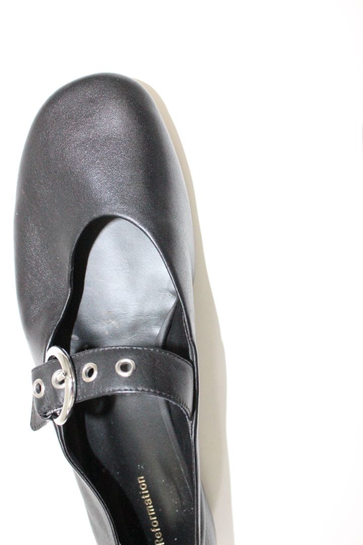 SHOES, REFORMATION, 39