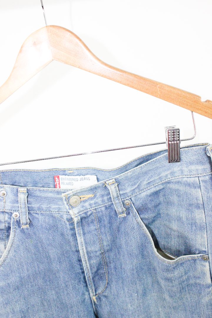 JEANS, LEVIS, 28