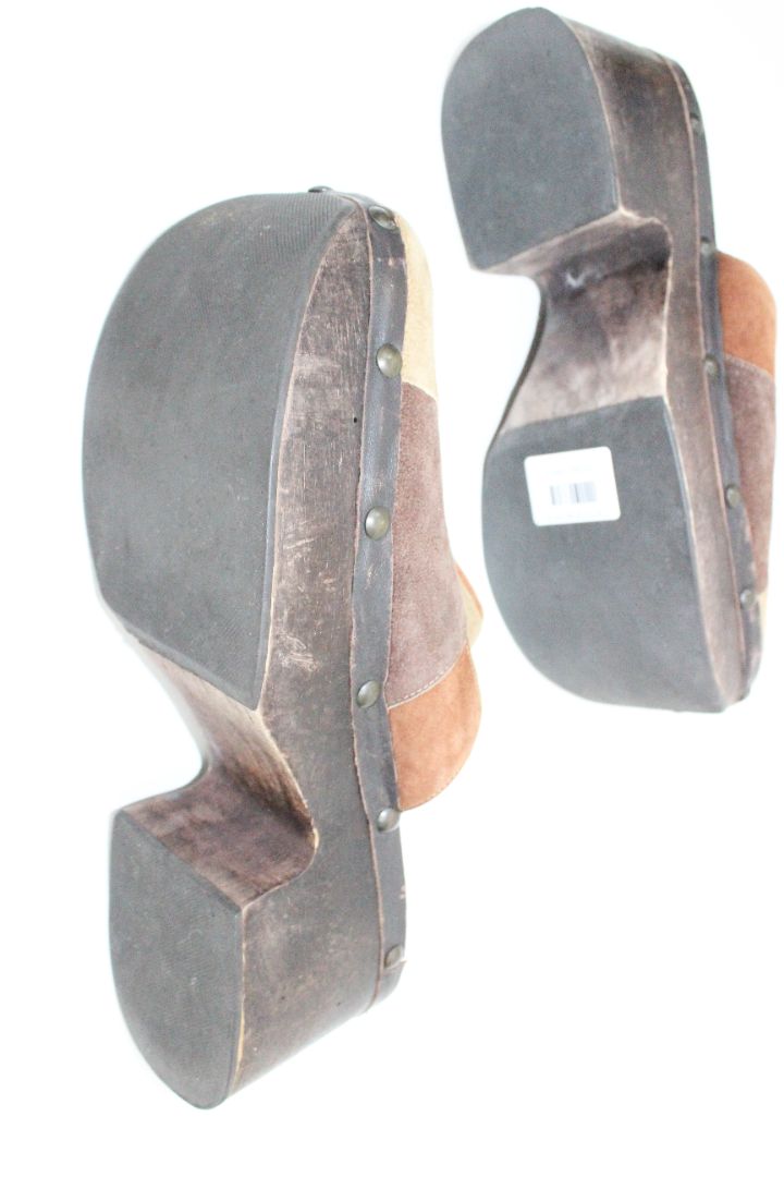 SHOES, CATHY JEAN, 40