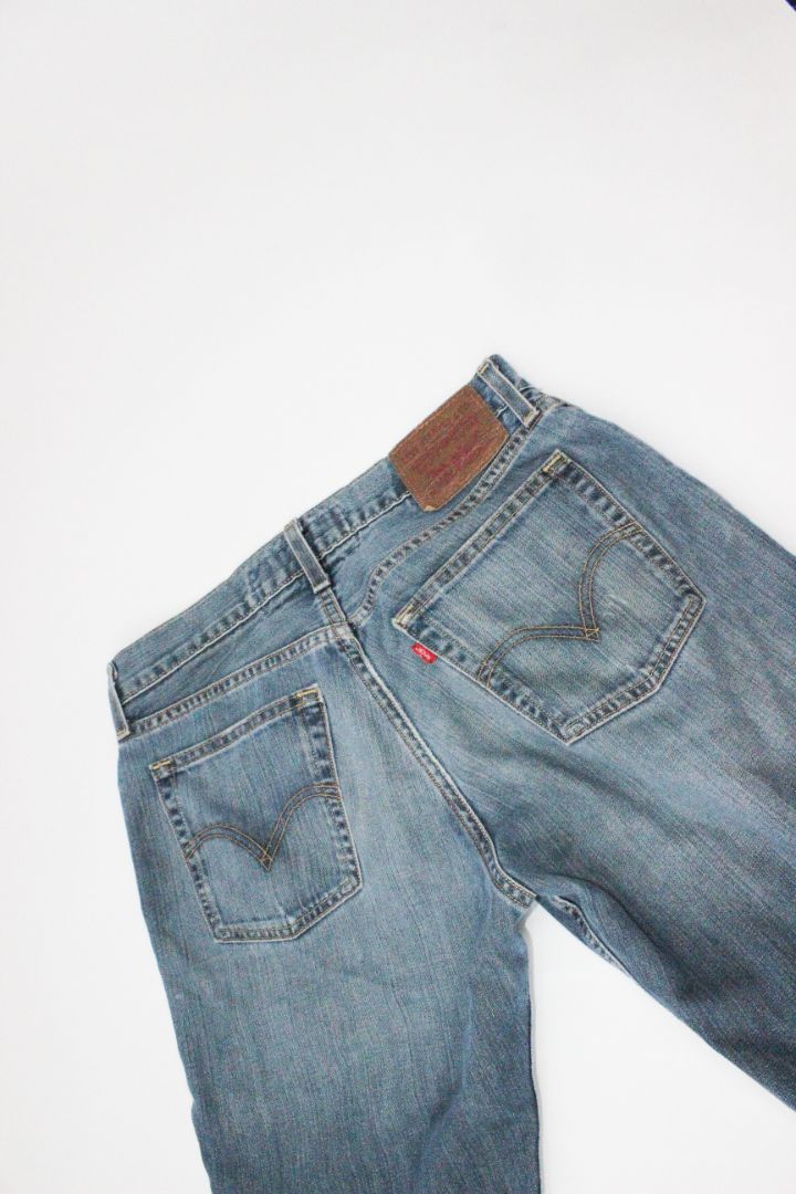 2008 LEVI'S, LOW BOOT CUT JEANS, 32X30