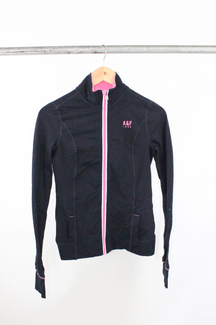 JUMPER, A&F, S