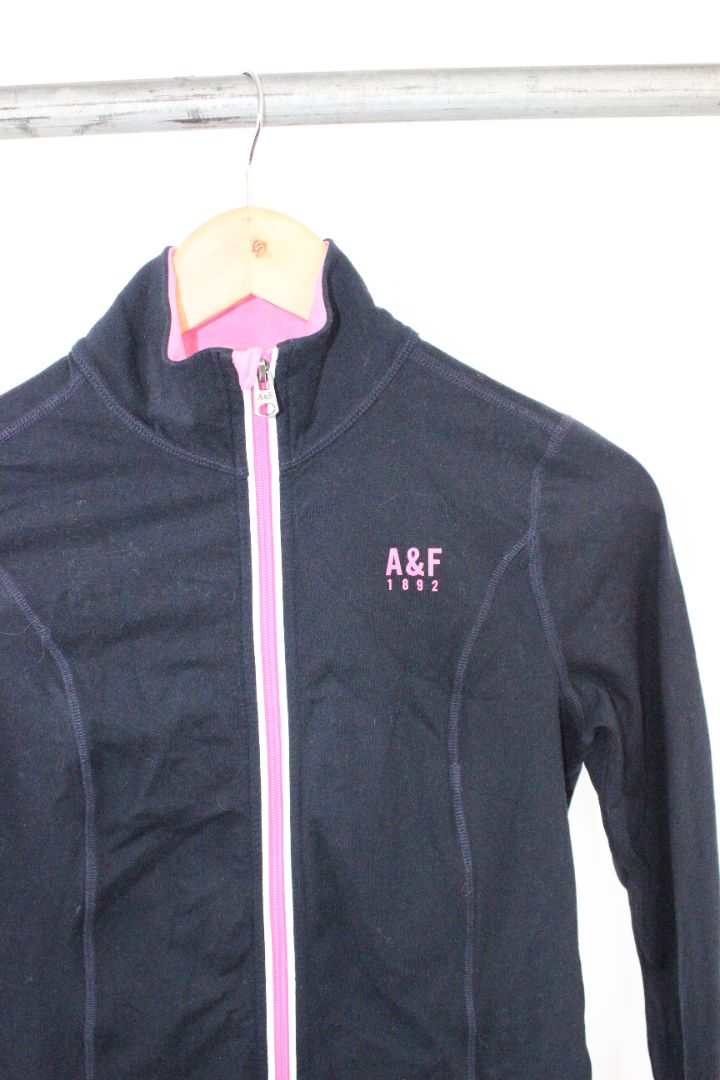JUMPER, A&F, S