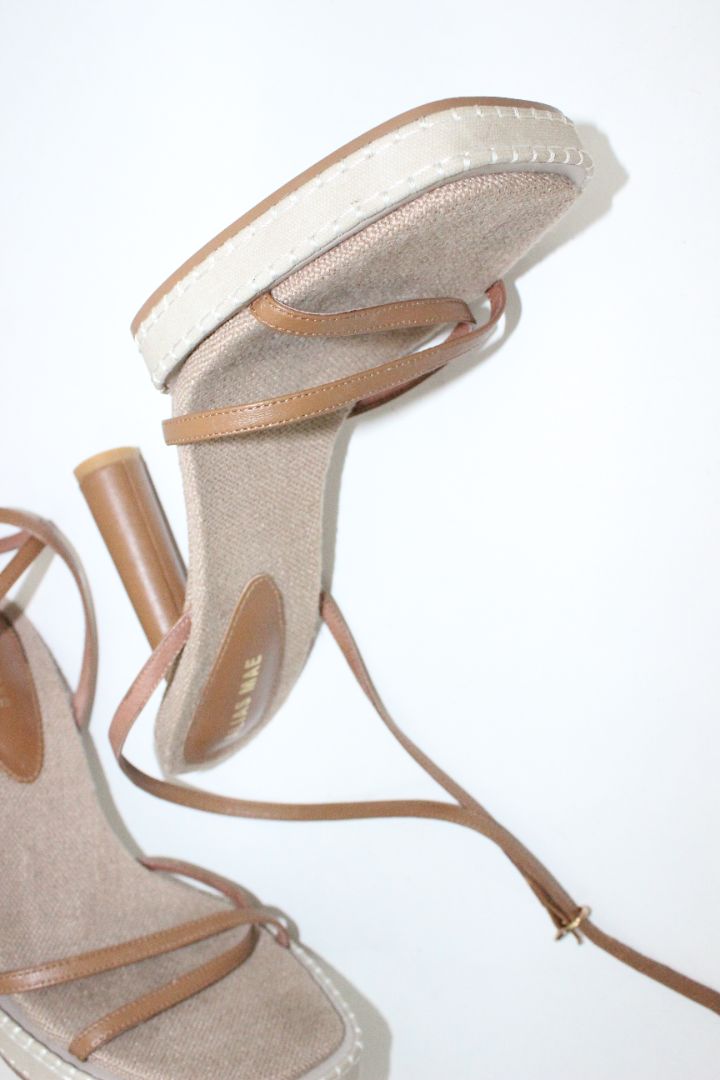 SHOES, ALIAS MAE, 38